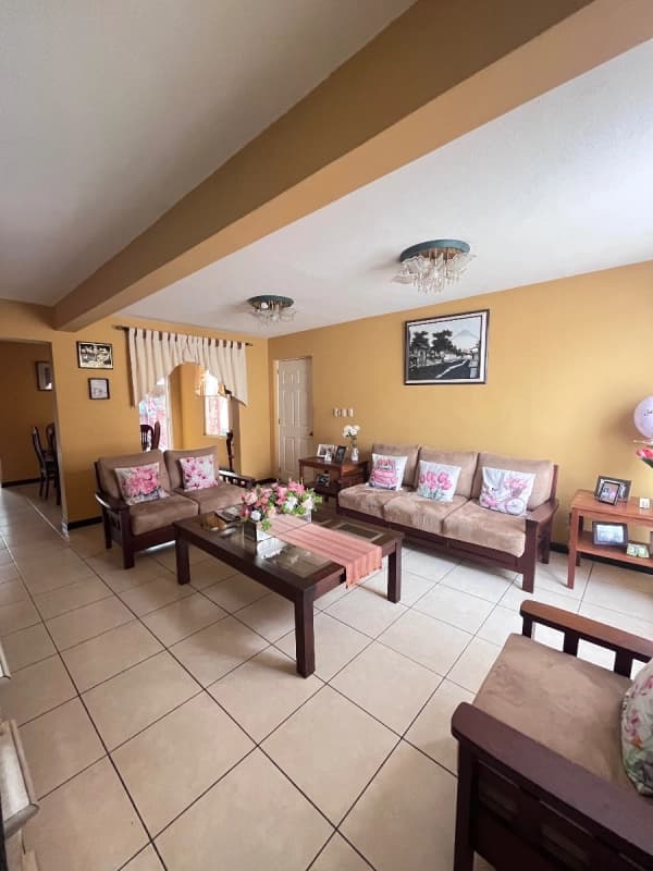CASA EN VENTA TIPO SOLANA / CONDADO NARANJO