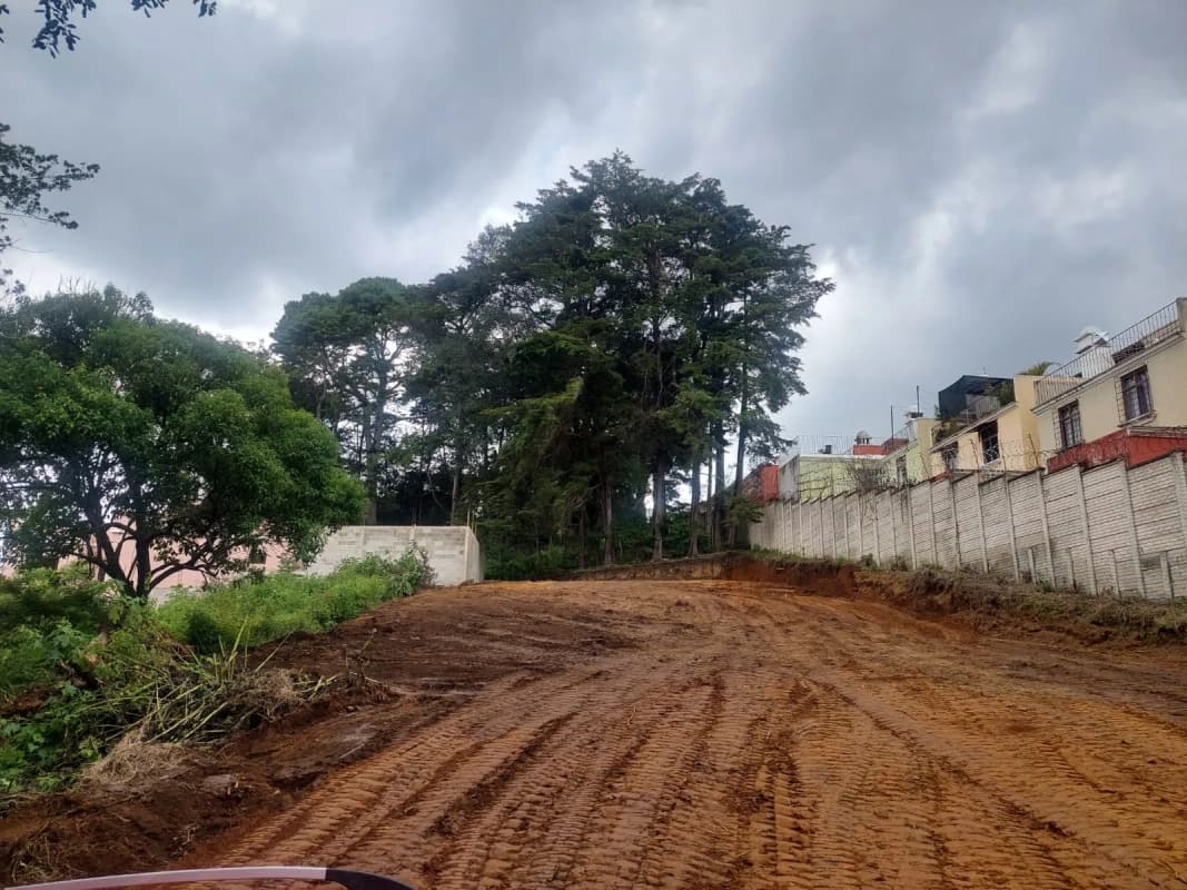 Terreno en Km 32 ruta de Antigua a San Lucas Sacatepéquez