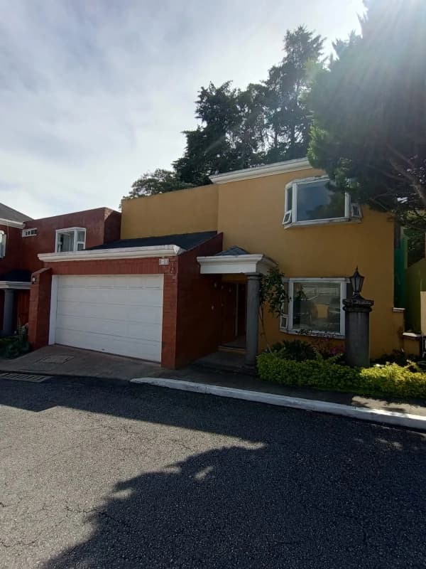 Hermosa Casa en Venta dentro de Condominio CAES KM 14