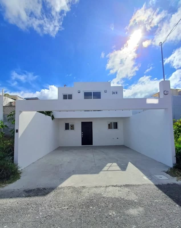 Casa Nueva Zona 18 Residenciales La Estancia Feliz