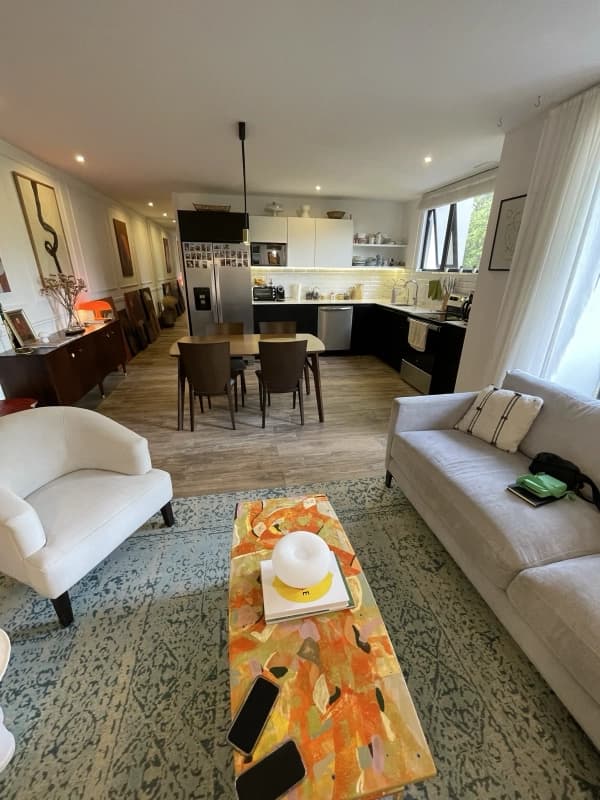 Apartamento amplio 1 dormitorio con sala fam y estudio incorporados - zona 16 Kanajuyu