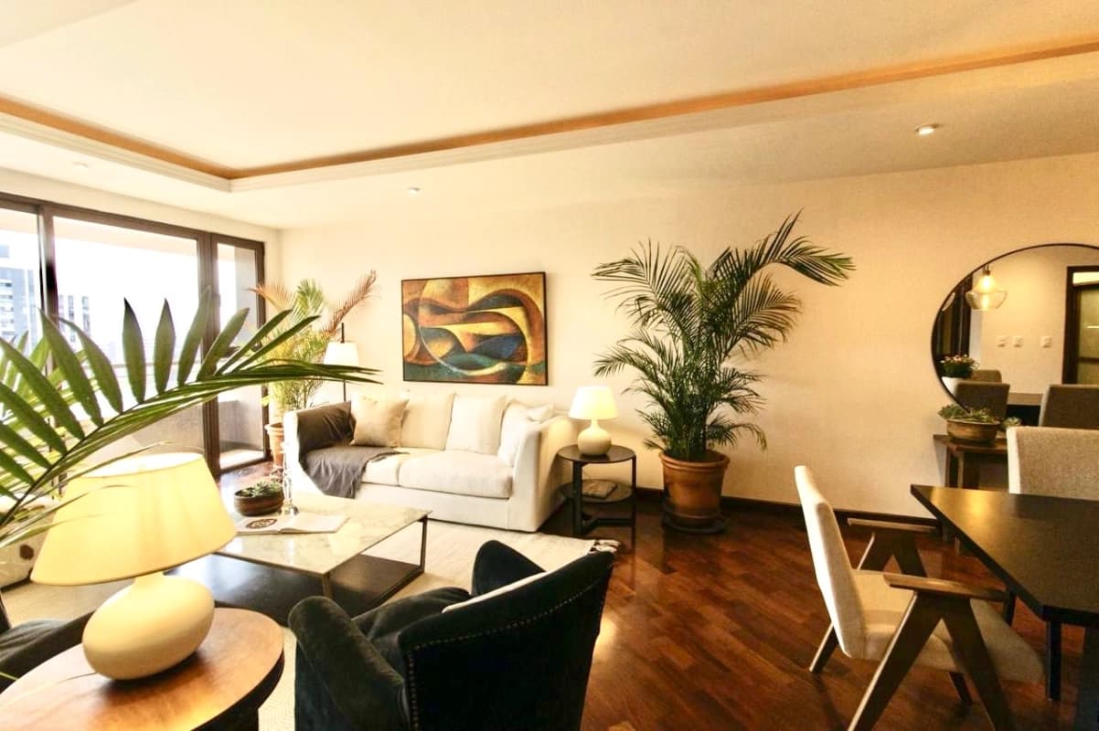 Apartamento amueblado en renta zona 10