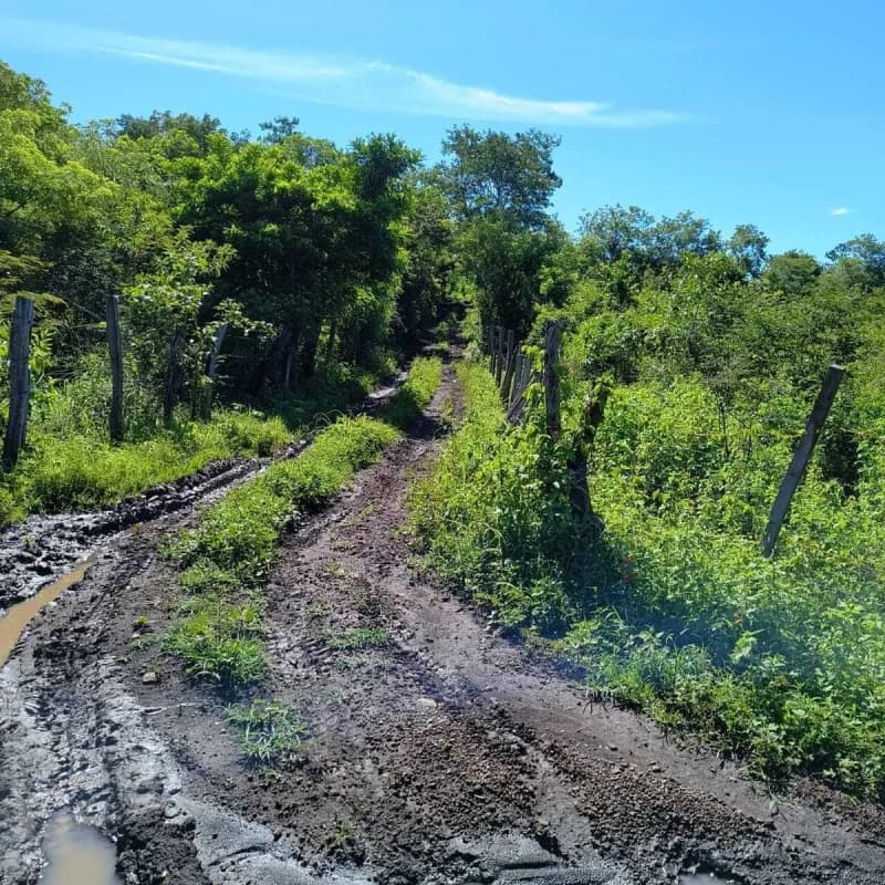 ORATORIO / Km.92 Carretera Salvador Ideal para hacer bodegas o lotificar