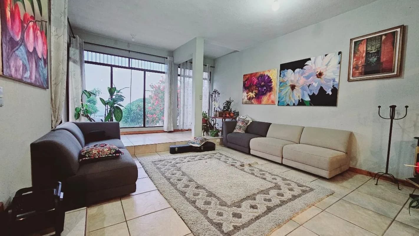 Casa Con Terreno en Venta en Balcones de San Cristobal