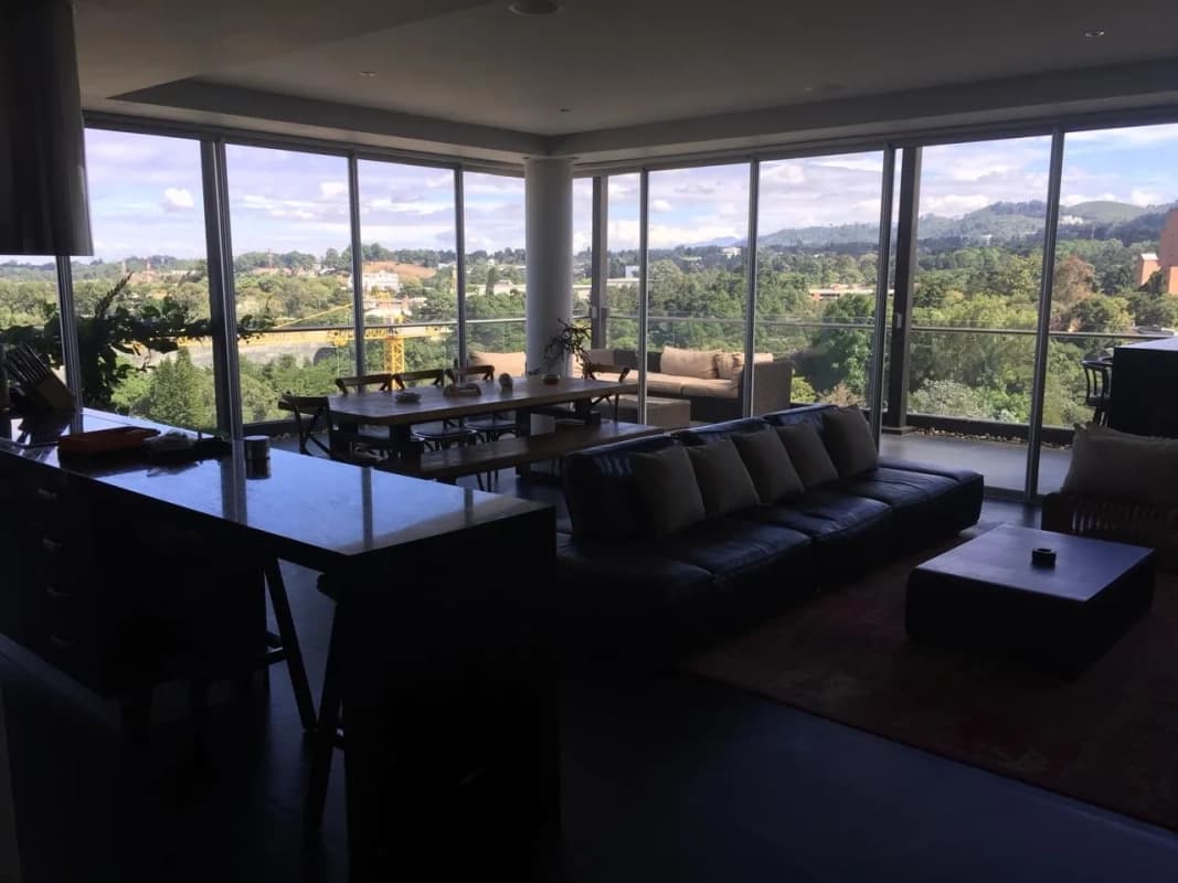 APARTAMENTO ZONA  15  VISTA HERMOSA