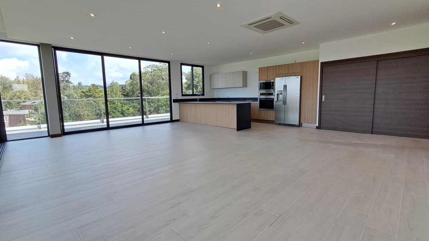 Apartamento Penthouse en Renta o Venta – Zona 15, Vista Hermosa III