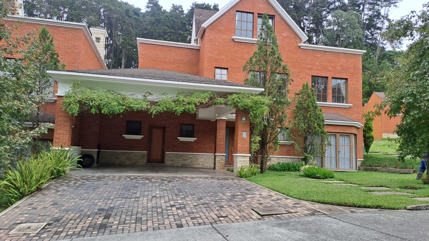 🏡 RENTA CASA EN CONDOMINIO PUERTA GRANDE,  Km.14.1  CAES.