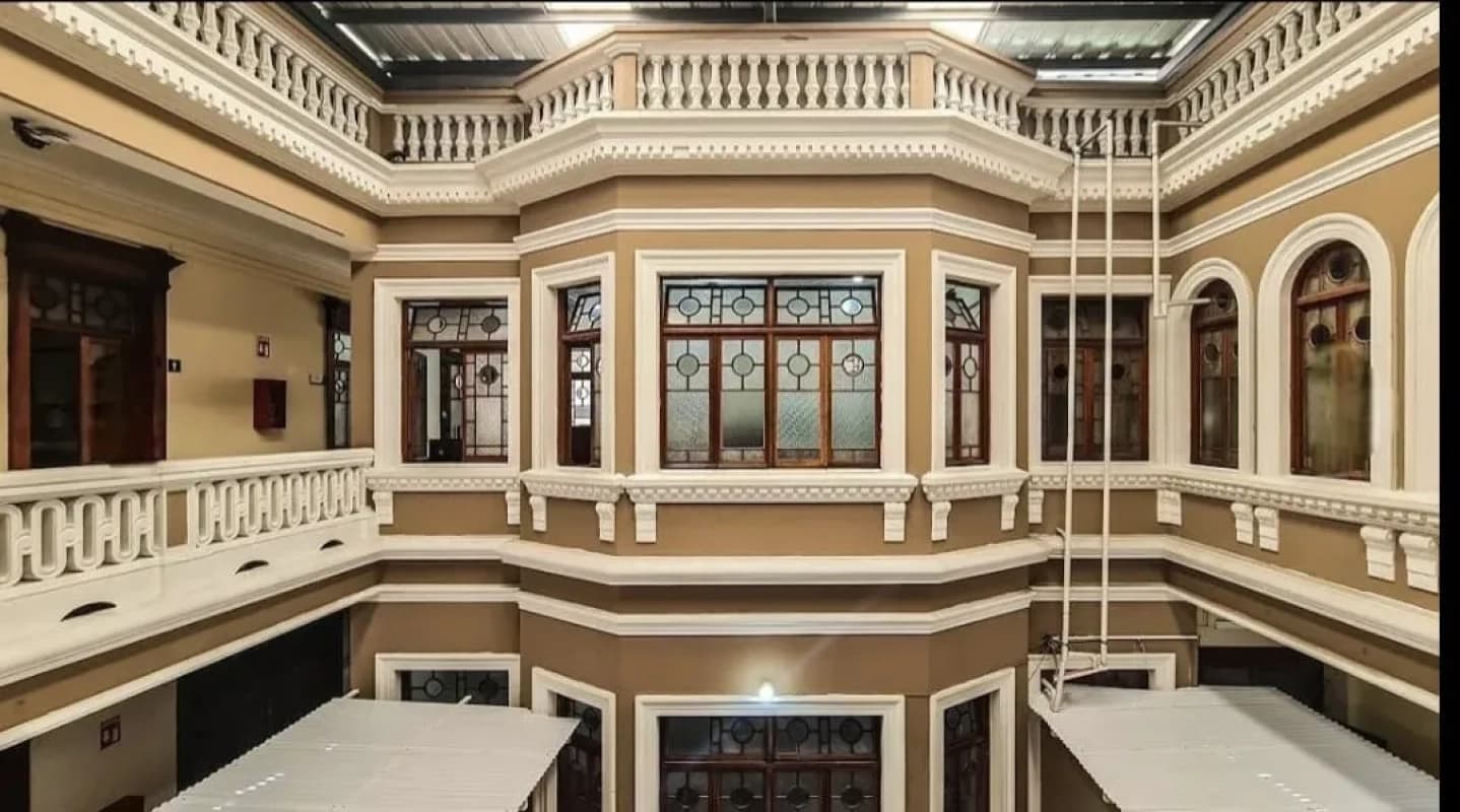 Centro Histórico, zona 1, 6ta ave. Cercana al Palacio Nacional