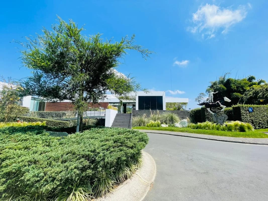 VENTA DE TERRENO RESIDENCIAL - EL PULTÉ, ZONA 16