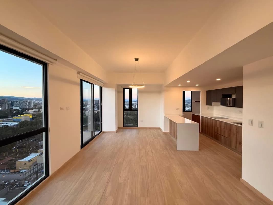 Apartamento en Renta Zona 10 cod.DA35794