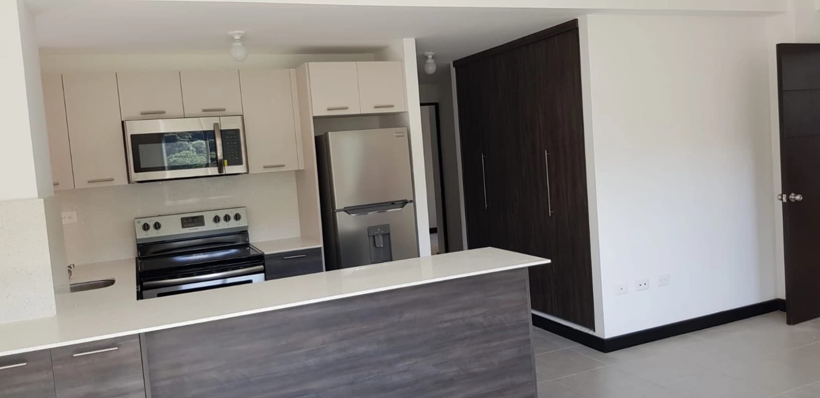 Apartamento en venta o renta en Cañadas 16