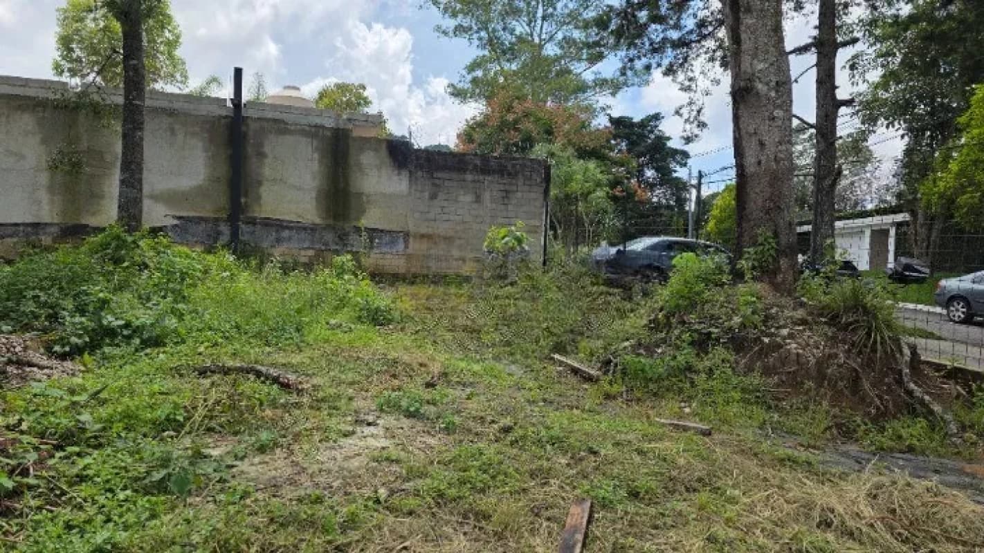 Terreno en Venta  en zona 16