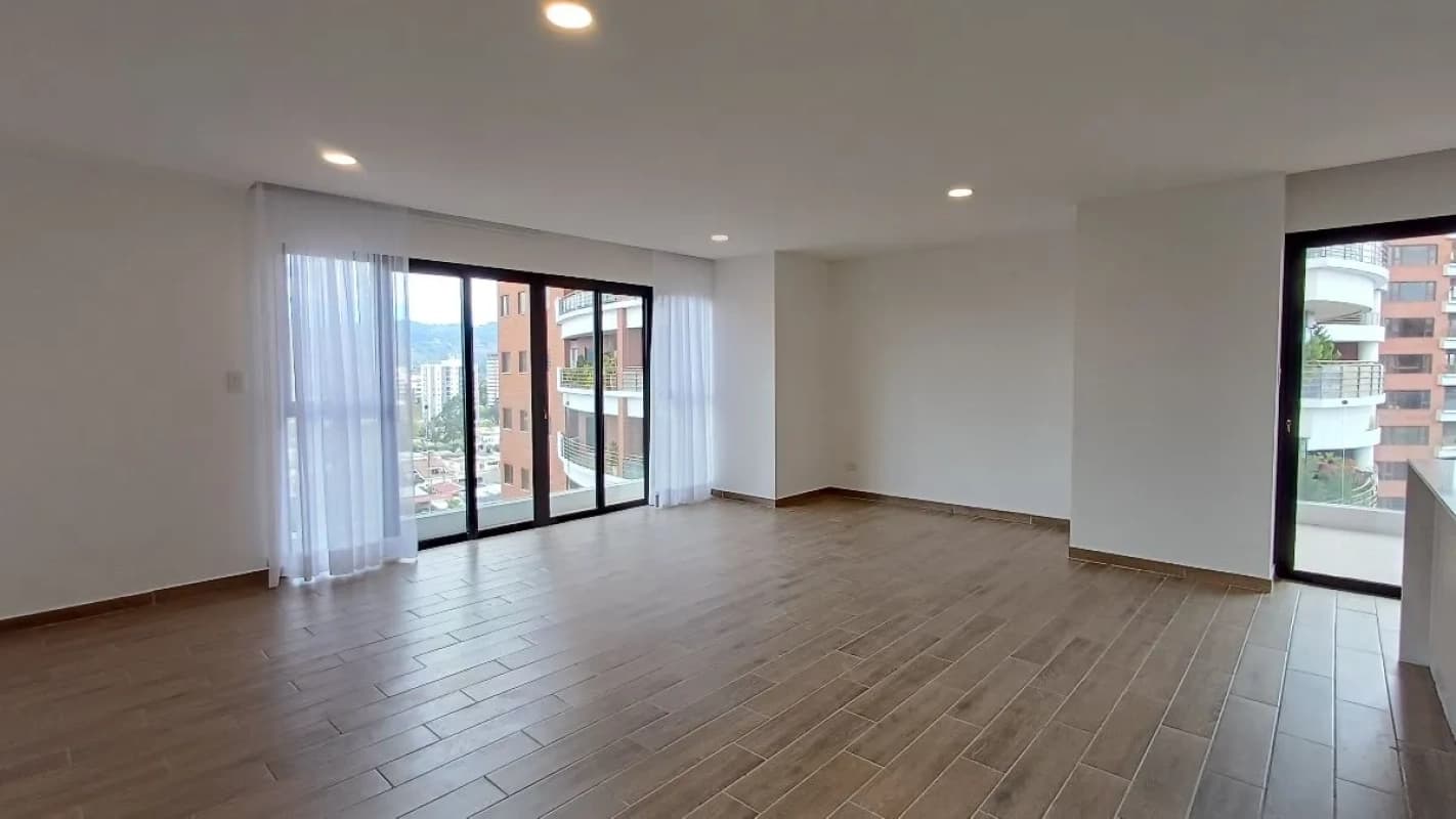 Apartamento en Renta en Parque 14