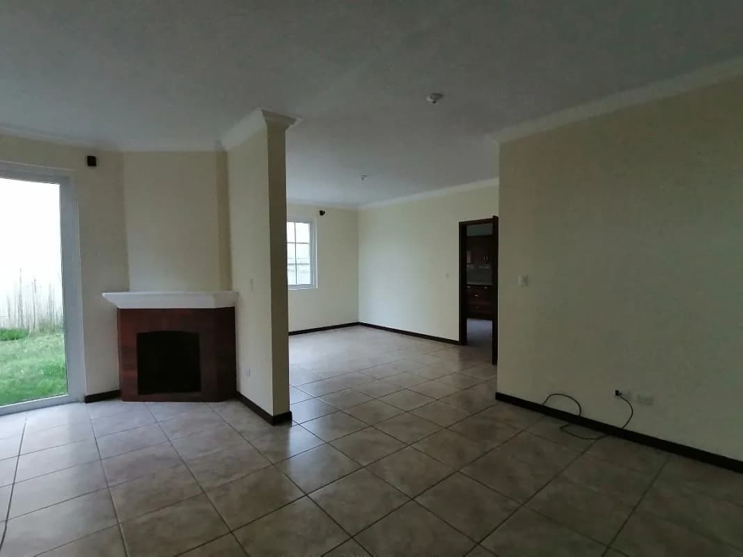 Casa en venta ENTREVERDES