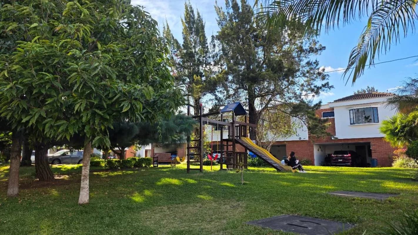 CASA RESIDENCIAL EN VENTA EN Z3 JARDINES DE LAS DALIAS