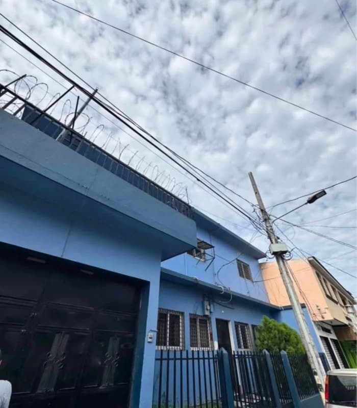 Amplia casa comercial en renta a cuadra y media del Parque Central de Zacapa