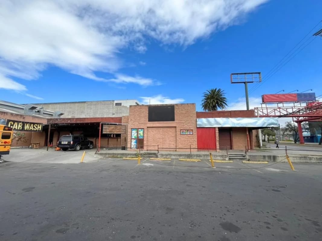 Propiedad comercial en Zona 12