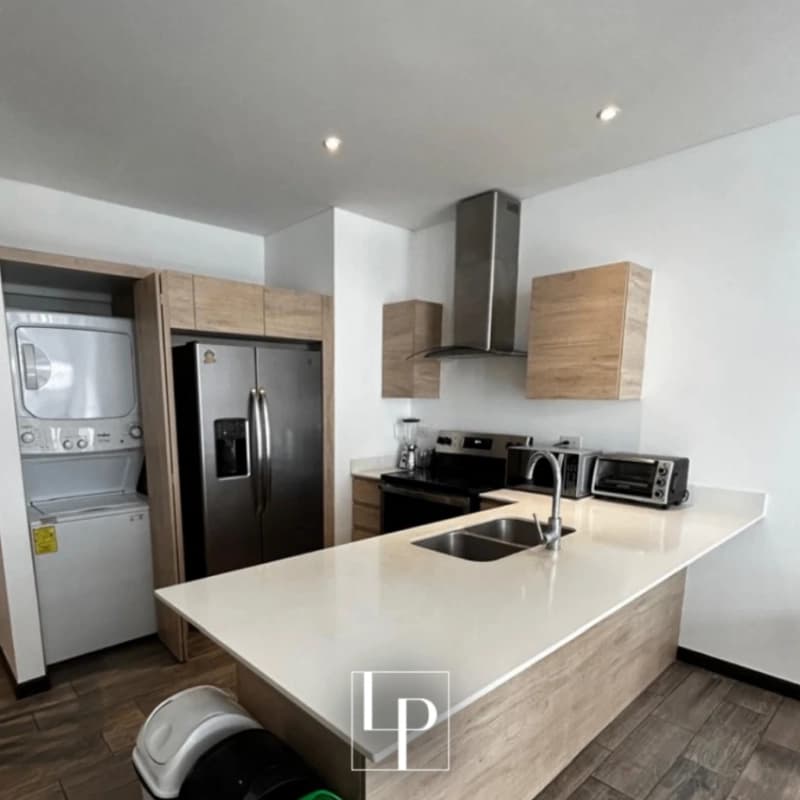 Apartamento Ubicado en Lirios de Cayalá