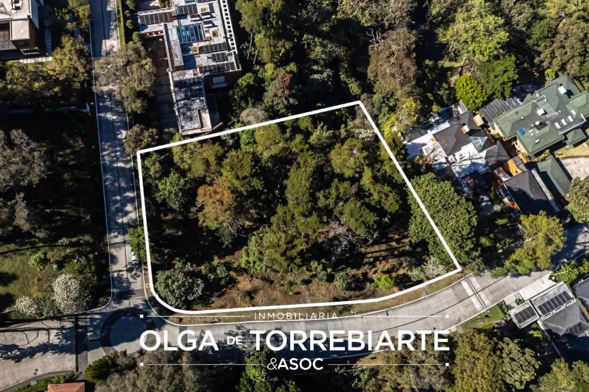 Terreno en Lotificación Lomas del Bosque