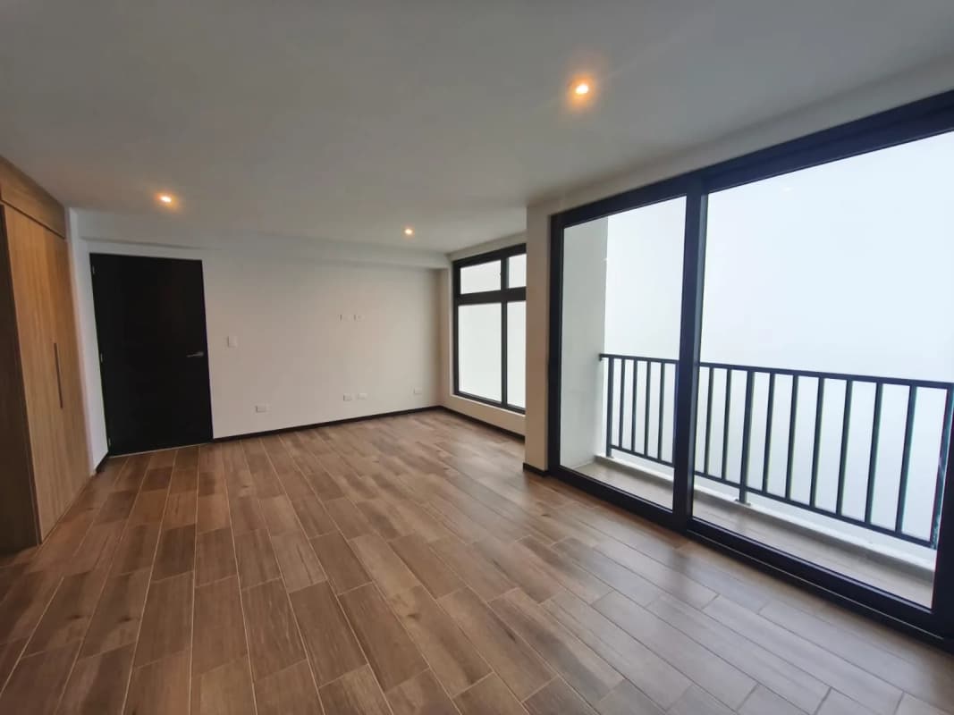 Apartamento en Zona 16, Piedra Parada