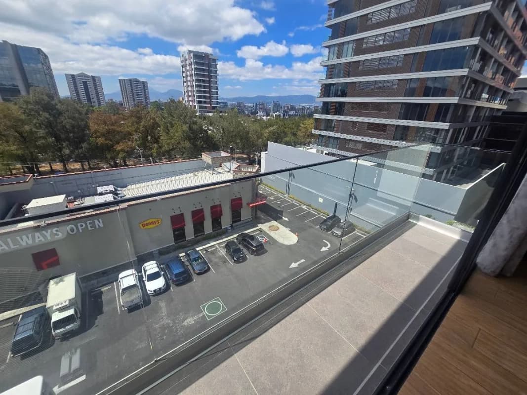 VENTA DE APARTAMENTO EN ZONA 15 TORRE PRAGA