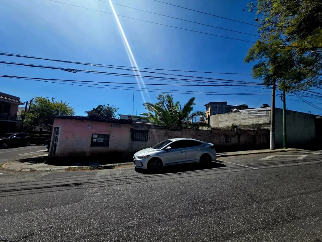CASA EN VENTA LOMAS DE SAN JACINTO Zona 10 de Mixco
