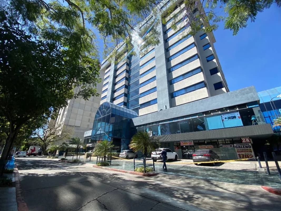 Rento Oficina Edificio Topacio Azul