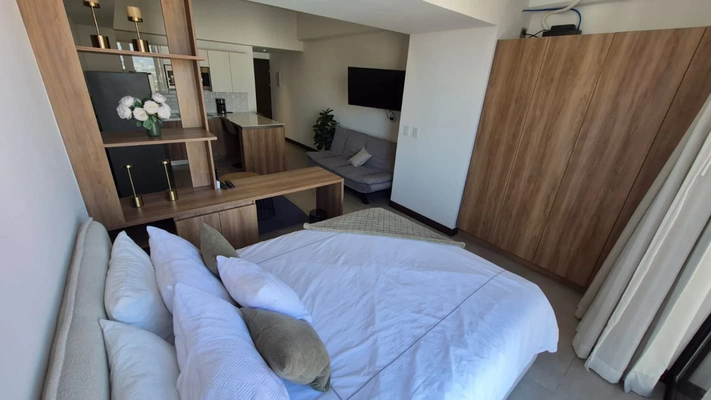 Apartamento En Renta tipo Loft en Edificio Elemento zona 13