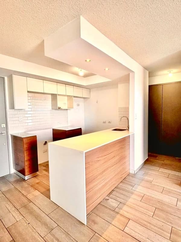 Zona 11 • Apartamento en Venta • Edificio Aralia