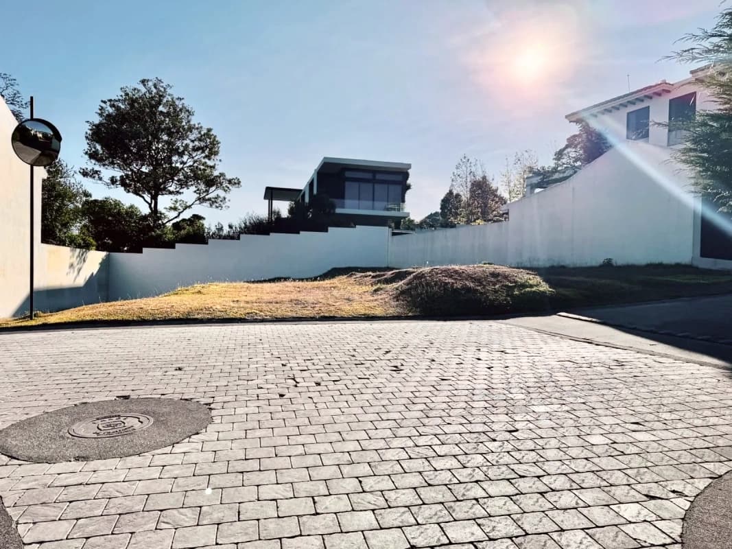 Fraijanes • Terreno en Venta • Lazos de Fraijanes • 790 V²