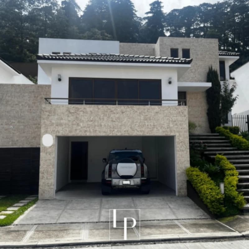 Casa en Renta en Lomas de San Isidro, zona 16