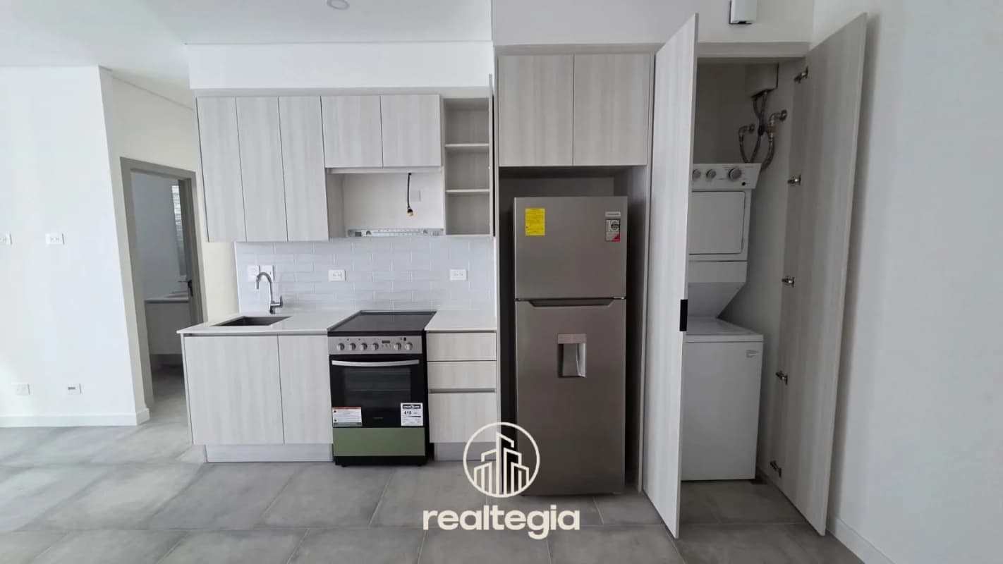 APARTAMENTO ANTARES DE CAYALÁ ZONA 16
