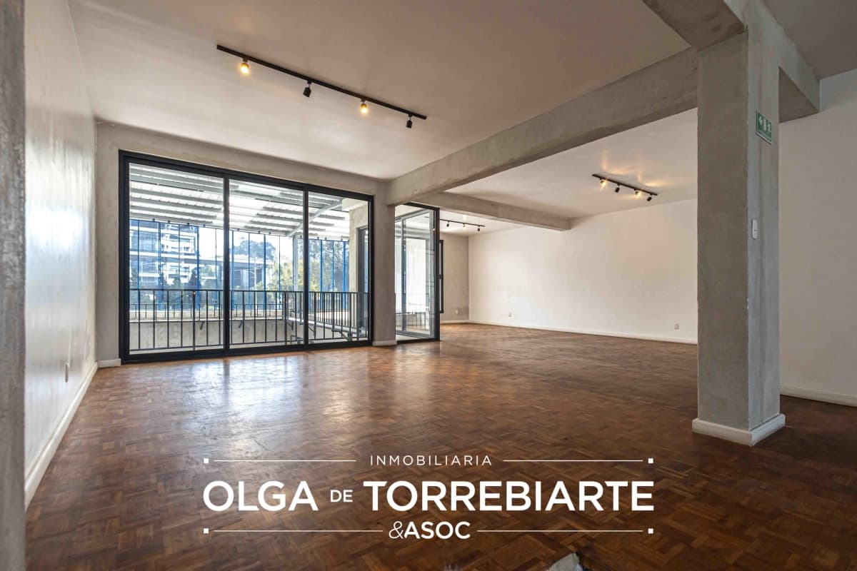 Casa remodelada para oficina en Zona 10