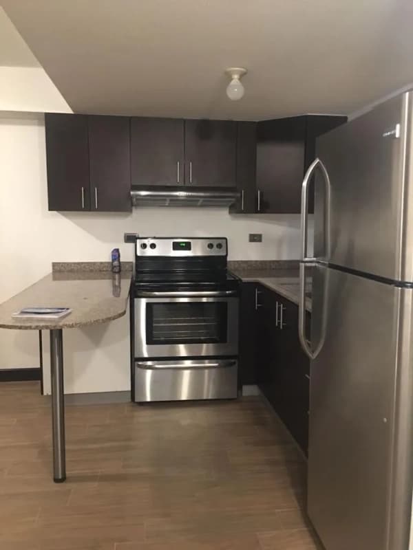 Apartamento en Renta Zona 11 codigo.DA36068