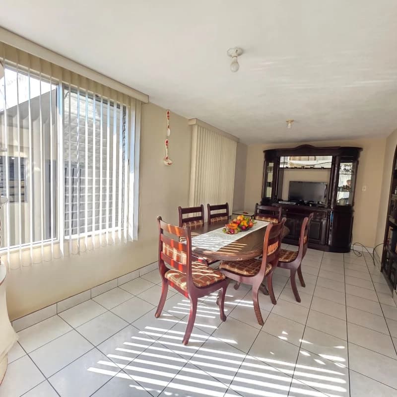 CASA COMERCIAL EN VENTA EN VALLE DEL SOL ZONA 4 MIXCO
