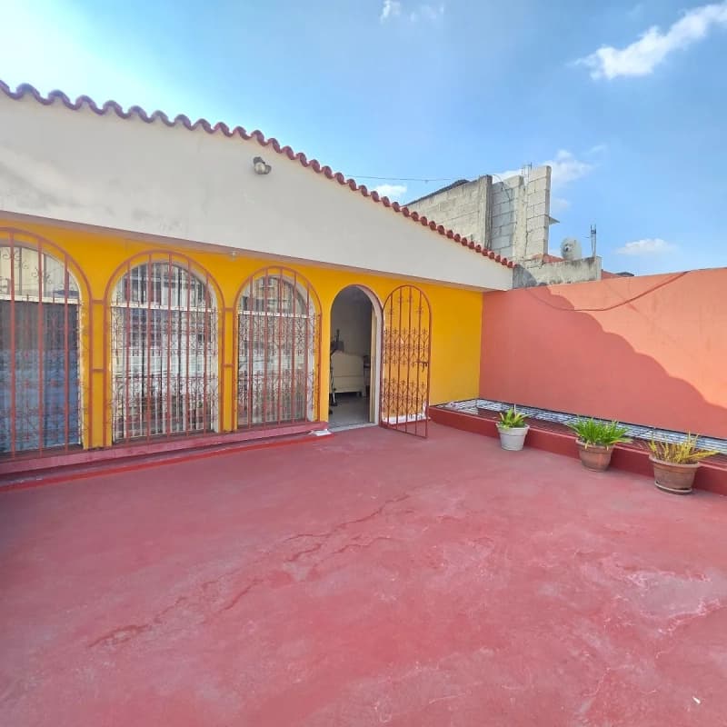Casa en Venta zona 4 Mixco