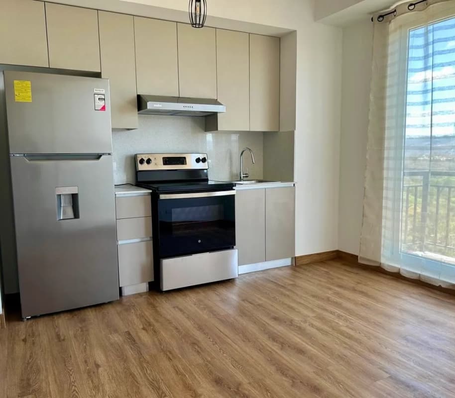 Zona 2 • Apartamento en Renta • Vertical El Zapote