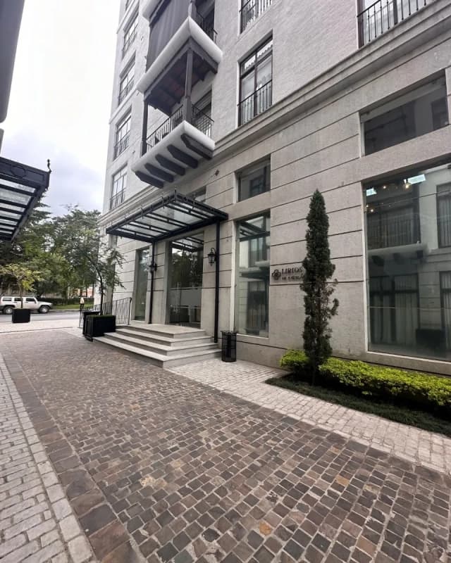 apartamento Lirios de cayala en venta o renta amueblado