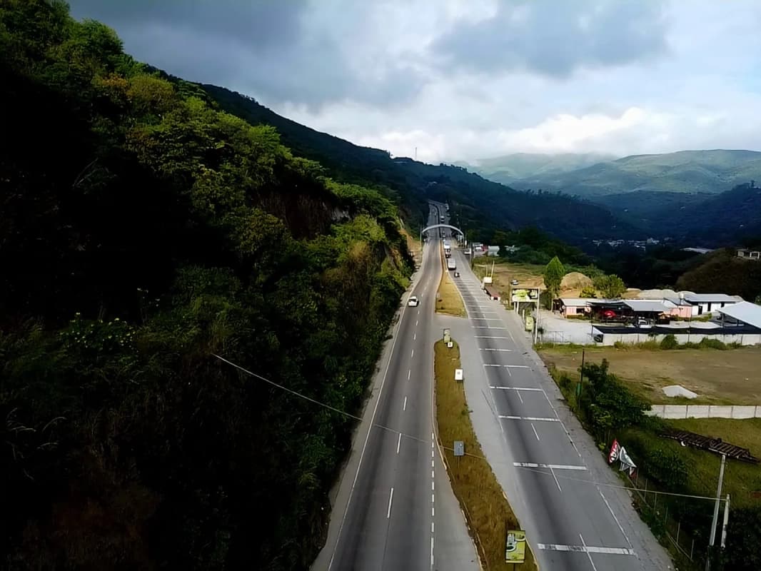 TERRENO EN RENTA KILÓMETRO 45 AL ATLANTICO CA-9 Norte