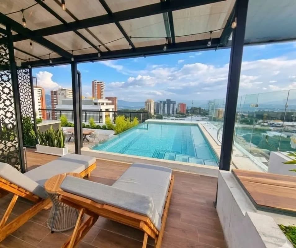 Apartamento en Alquiler – Edificio Roselló Zona 13