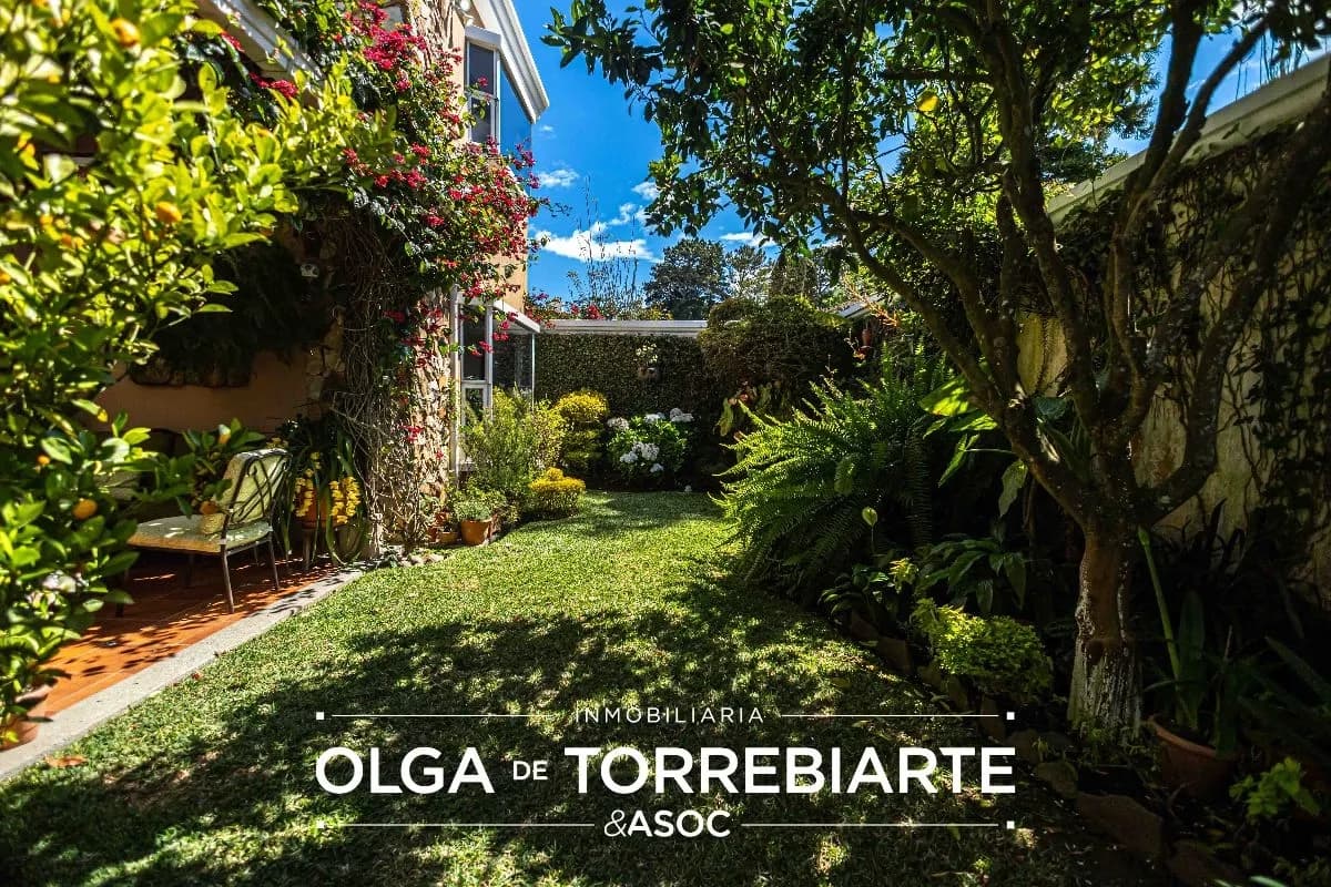 Casa en Residencial San Antonio