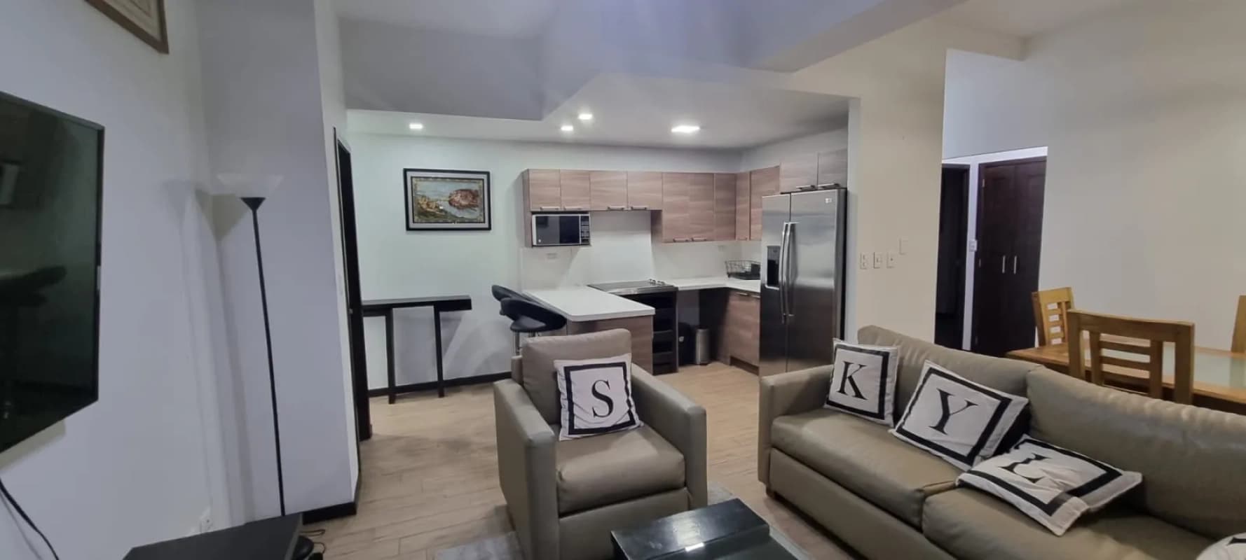 VENTA DE CÉNTRICO APARTAMENTO - CASA AMÉRICAS, ZONA 13