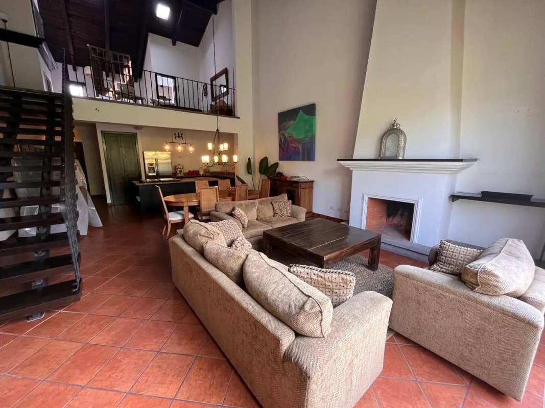 EXCLUSIVO LOFT EN RESIDENCIALES EL MONASTERIO A LA VENTA