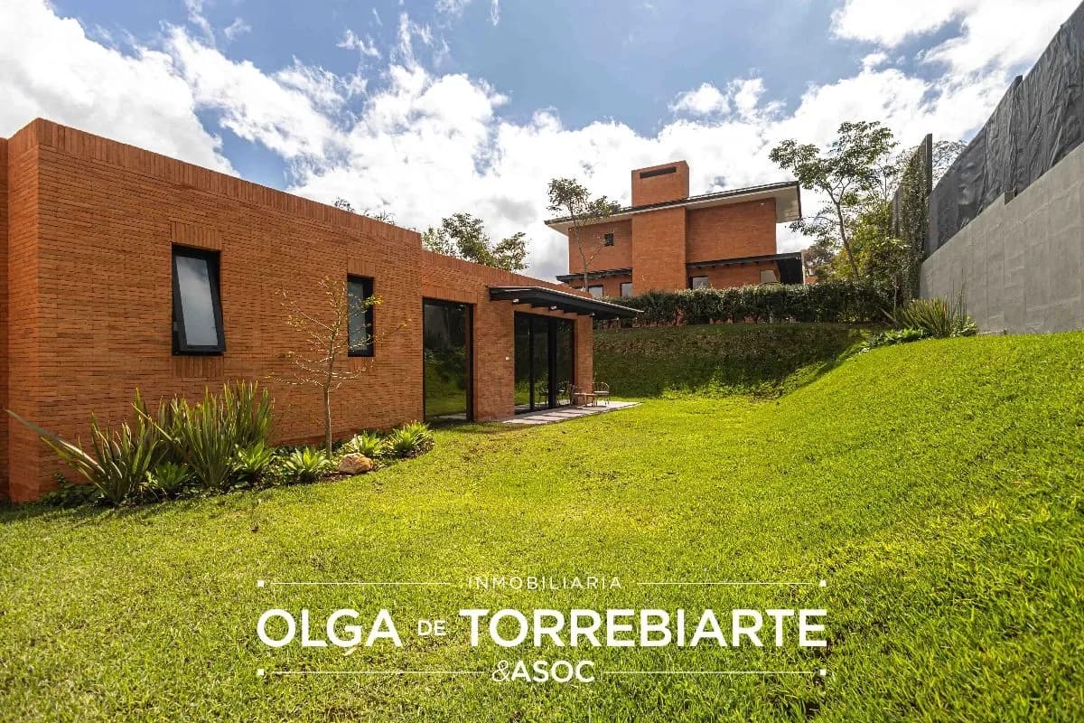 Casa de 1 nivel en Residencial El Pulté, La Ceiba, Zona 16