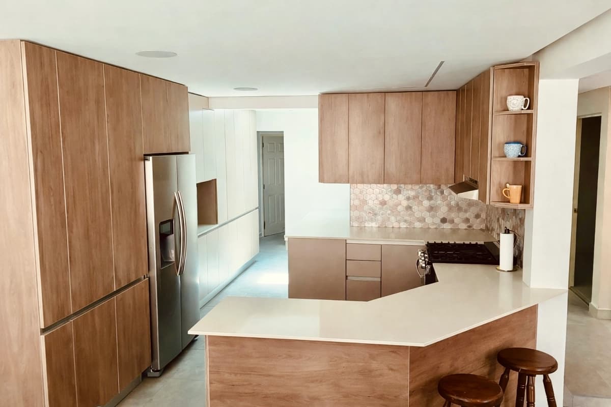 Lindo Townhouse Remodelado en Zona 13
