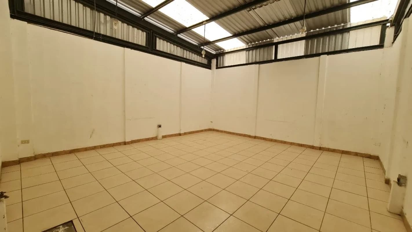 Alquilo Ofibodega en San Cristobal Mixco