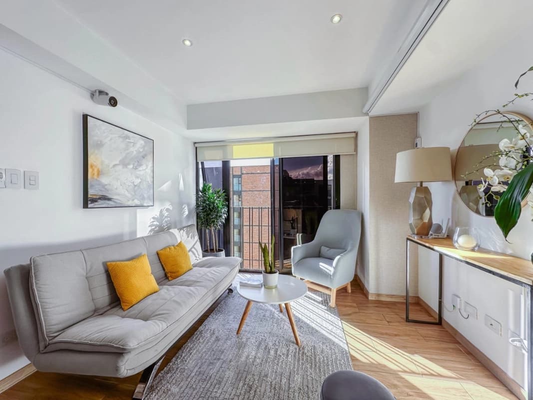 Venta de Apartamento Zona 9 AMUEBLADO