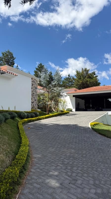 Casa en Venta en Hacienda Nueva