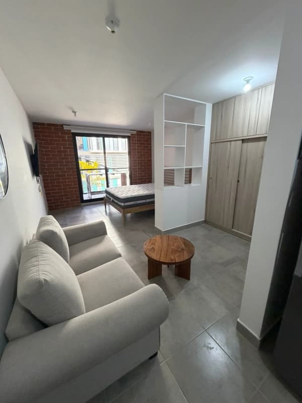 Apartamento tipo estudio en renta zona 4