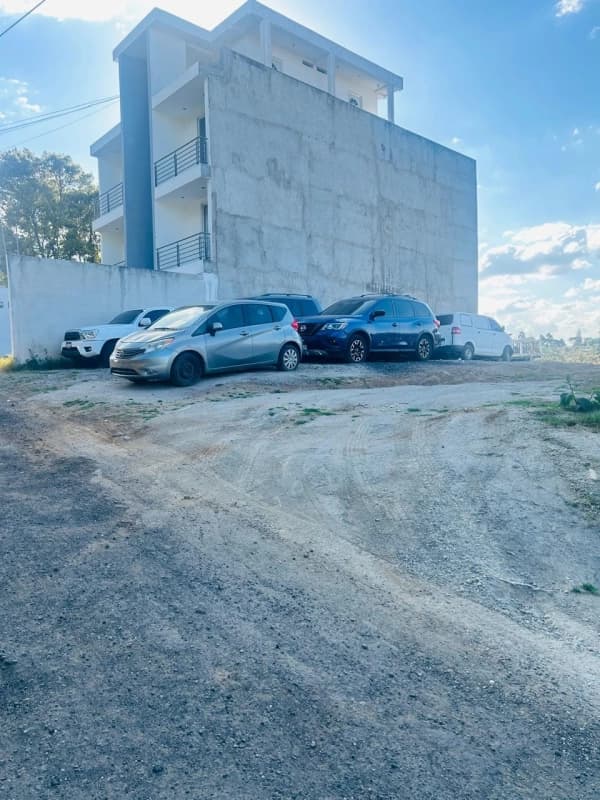 Terreno en venta en Hacienda Real, Zona 16 "Excelente precio"